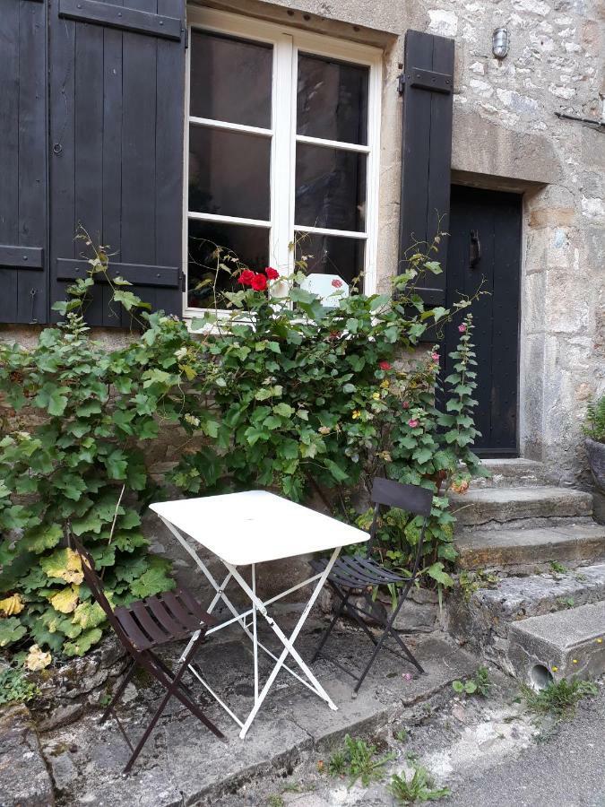 Musirosa Vézelay Exterior foto